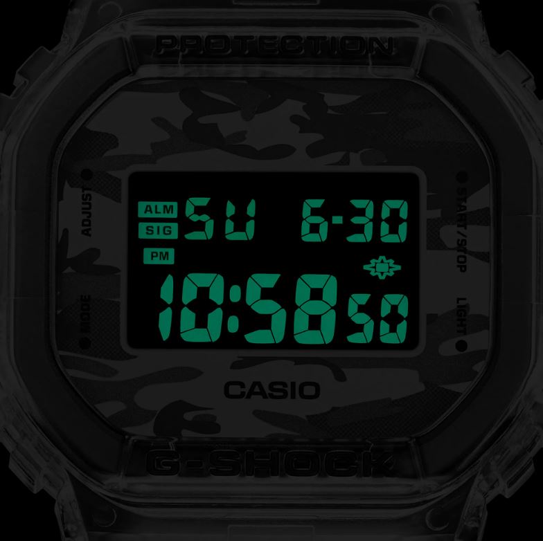 Casio G-Shock (DW5600SKC-1)