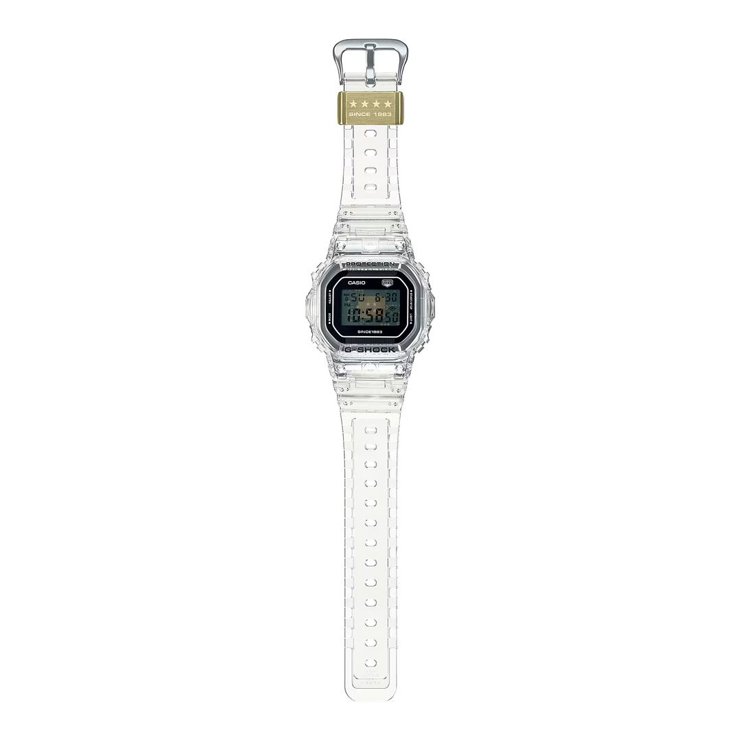 Casio G-Shock X 40th Anniversary CLEAR REMIX (DW-5040RX-7)