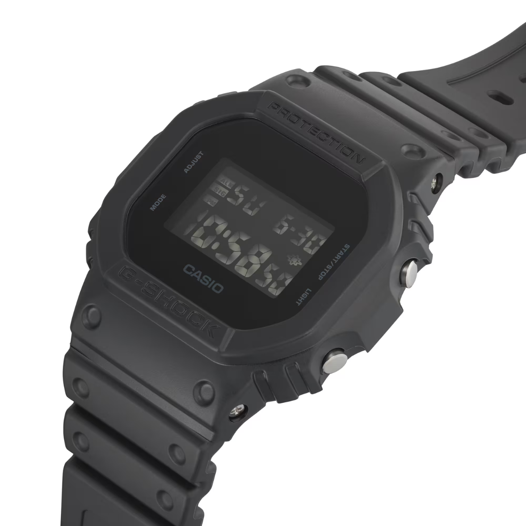 Casio G-Shock (DW-5600UBB-1)