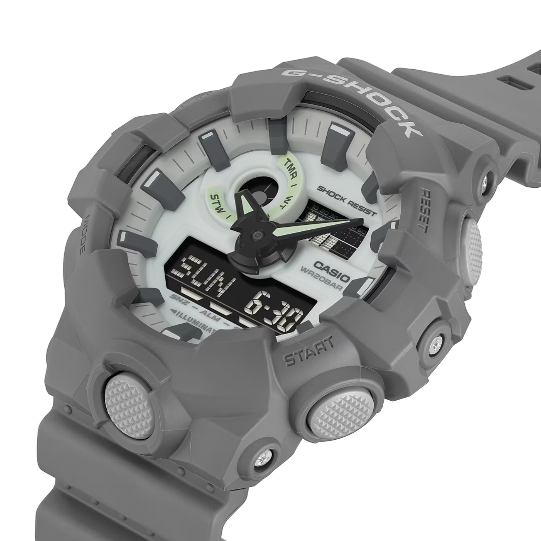 Casio G-Shock (GA-700HD-8A)