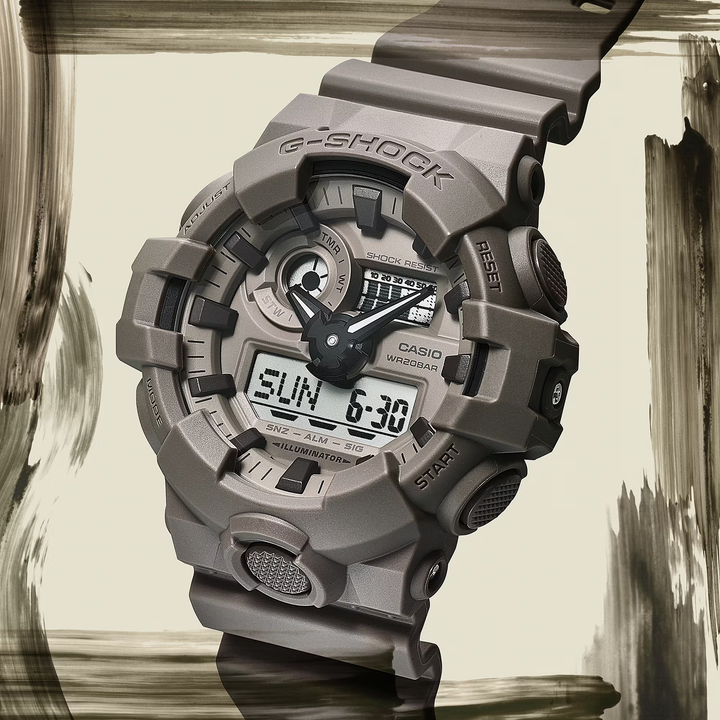 Casio G-Shock (GA-700NC-5A)