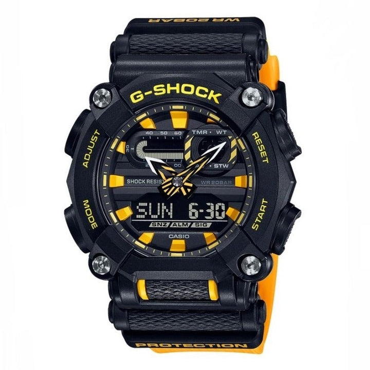 Casio G-Shock (GA900A-1A9)