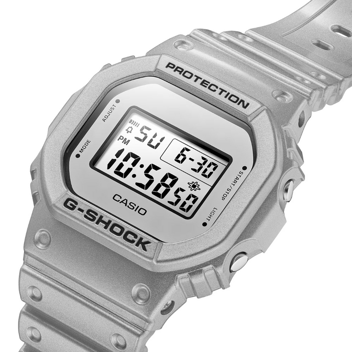 Casio G-Shock (DW-5600FF-8)