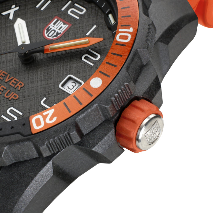 Luminox Bear Grylls Survival (XB.3729.NGU)